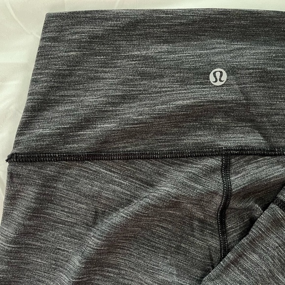 Lululemon wonderunder sz 6 ankle - Picture 2 of 3